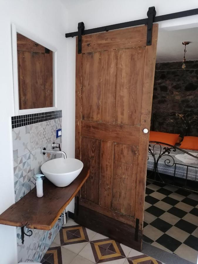 サントゥ・ルッスルジュ Deiana Bed & Breakfast エクステリア 写真